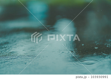 raining raining 103930991