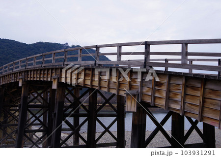 錦帯橋 日本三名橋 木造橋 岩国 山口県 錦帯橋 日本三名橋 木造橋 岩国 山口県 103931291