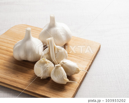 ニンニク 103933202
