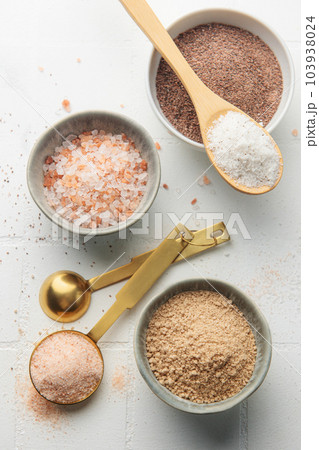 Assorted speciality salt Assorted speciality salt 103938024