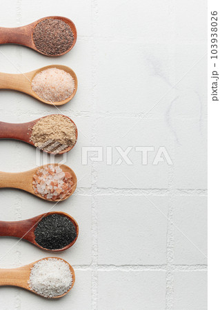 Spoons  with assorted speciality salt 103938026