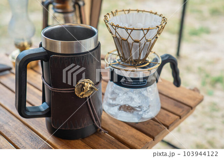 外コーヒー コーヒー 飲物 キャンプ キャンプコーヒー キャンプギア ジョッキ アイスコーヒー 103944122