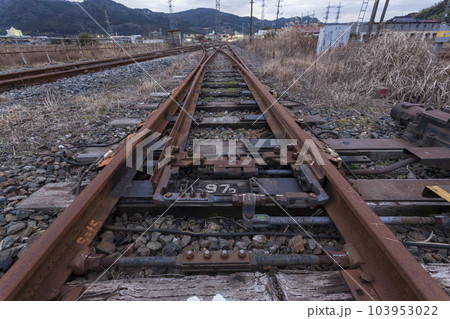線路 踏切 美祢線 ローカル線 ディーゼルカー 厚狭駅 美祢 線路 踏切 美祢線 ローカル線 ディーゼルカー 厚狭駅 美祢 103953022