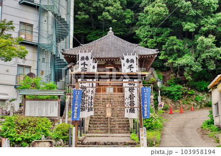 多度観音堂（多度山法雲寺）：三重県桑名市多度町 103958194