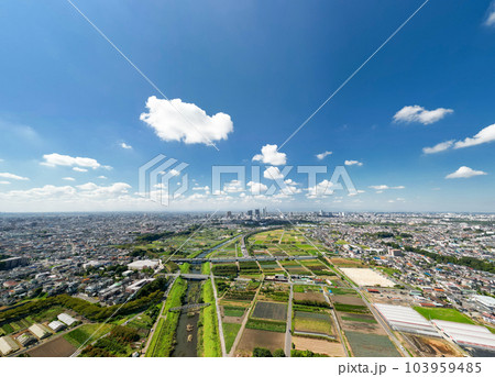 空撮「埼玉県」ドローンで見沼田んぼを撮影 103959485