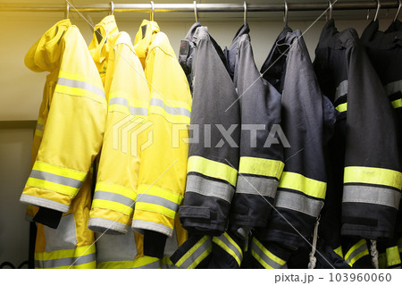 Fire fighter on oil and gas industry, successful firefighter at work , Fire suit for fighter with fire and suit for protect fire fighter, Security team when fire case. Fire fighter on oil and gas industry, successful firefighter at work , Fire suit for fighter with fire and suit for protect fire fighter, Security team when fire case. 103960060
