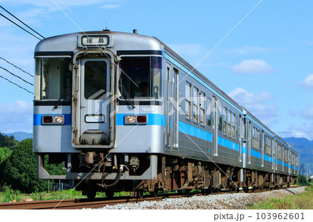 JR四国　1000形気動車 103962601