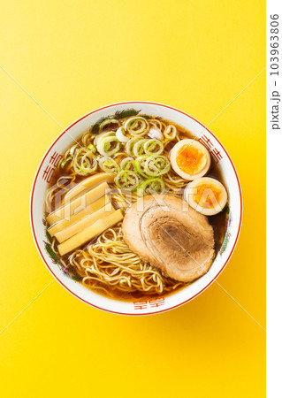 醤油ラーメン 103963806