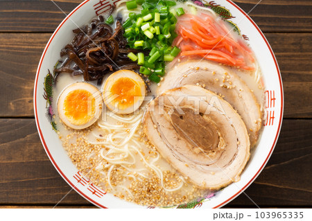 とんこつラーメン 103965335