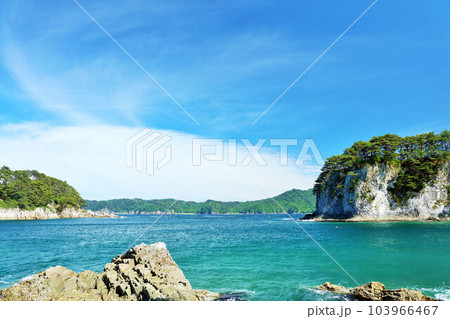 岩手県 青空の浄土ヶ浜 岩手県 青空の浄土ヶ浜 103966467