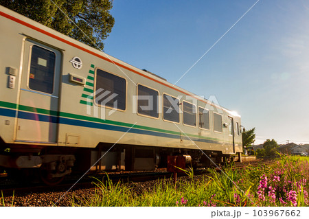 静岡県周智郡森町一宮 天竜浜名湖鉄道と沿線の風景 静岡県周智郡森町一宮 天竜浜名湖鉄道と沿線の風景 103967662