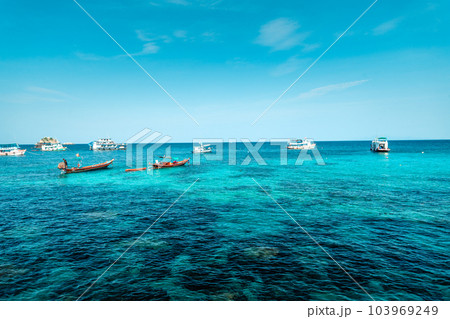 Bay and boat trips at Koh Tao Bay and boat trips at Koh Tao 103969249