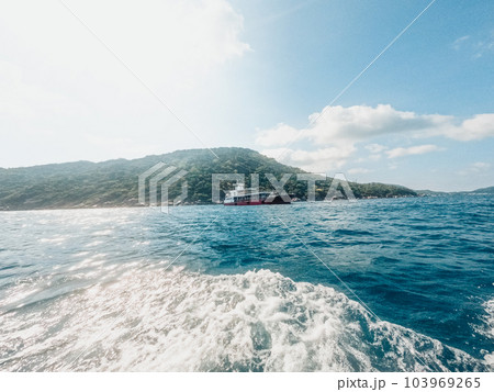 Bay and boat trips at Koh Tao 103969265