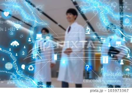 会議をする白衣の男性　撮影協力「LINK FOREST」 103973367