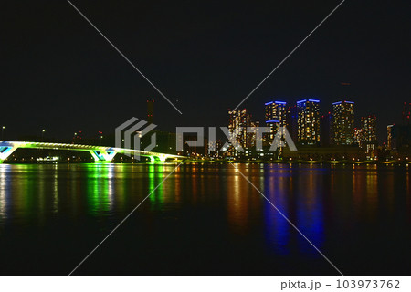 東京　豊洲大橋ライトアップ夜景 103973762