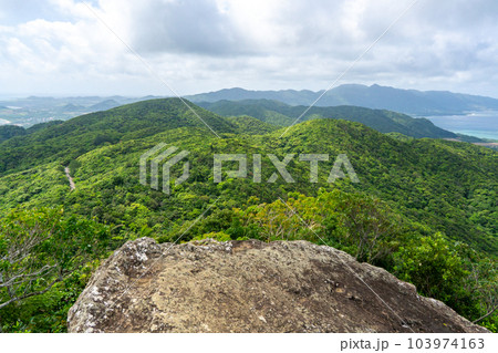 石垣島・野底マーペからの眺望 石垣島・野底マーペからの眺望 103974163