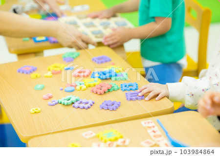 幼児教室　勉強　 103984864