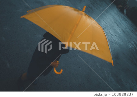 raining raining 103989837