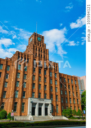 東京 日比谷公会堂と市政会館の風景 東京 日比谷公会堂と市政会館の風景 103994121