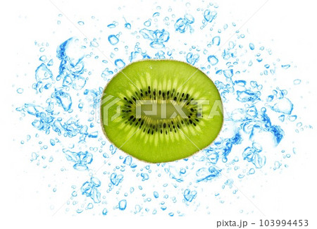 キウイに水 103994453