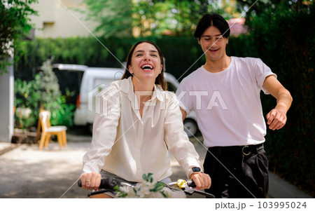 Couple of romantic young people with activities at home 103995024