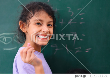 Back to school, Kids with education knowledge 103995599