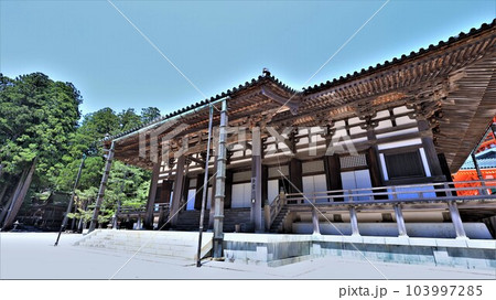 高野山金剛峯寺・金堂（和歌山県伊都郡高野町）動画あり 103997285