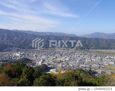 冨士山展望台より望む大洲盆地(愛媛県大洲市) 104000253