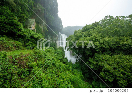 This is a beautiful view of Eongtto Waterfall, a famous tourist attraction in Jeju Island. 104000295
