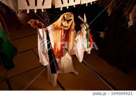 神楽・宮崎県高千穂 104004021