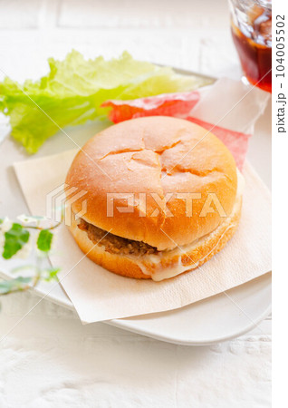 てりやきハンバーガー 104005502