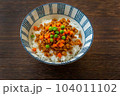 大豆ミートで作ったそぼろ丼 104011102