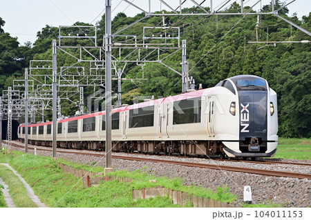 総武本線　佐倉ー物井　JR東日本　E259系　Ne017編成（鎌倉）　成田エクスプレス　NEX 104011153