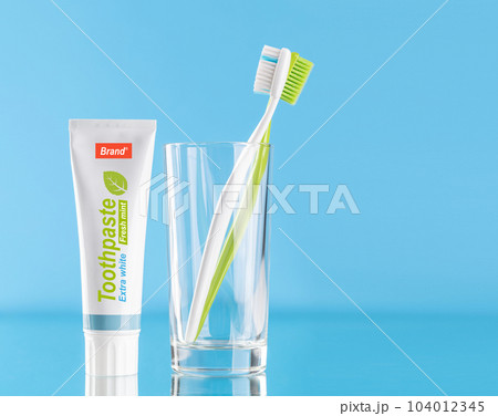 Toothpaste and toothbrushes Toothpaste and toothbrushes 104012345