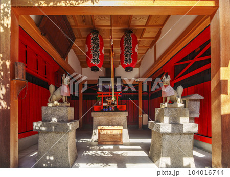 京都祇園 有楽稲荷大明神(織田稲荷) 京都祇園 有楽稲荷大明神(織田稲荷) 104016744
