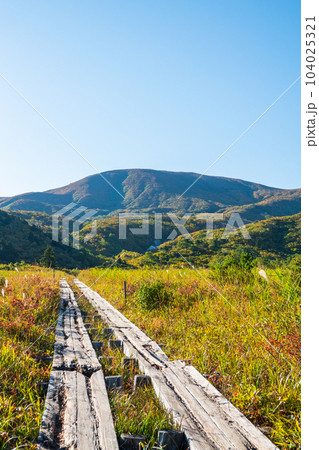 秋の栗駒山登山（産沼コース） 104025321