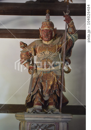 「増長天」の像（萬福寺･天王殿／京都府宇治市五ケ庄三番割34） 104026484
