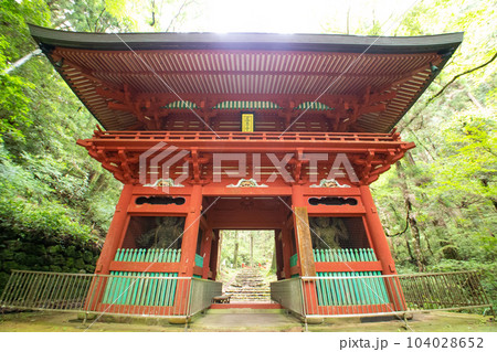 鳳来寺仁王門（愛知県新城市） 104028652