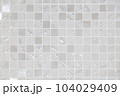 パールのような質感や凸凹した質感のタイル。モザイクタイルのテクスチャー。 104029409