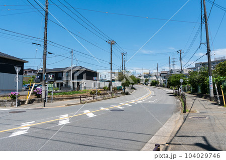 麻生区スポーツ・健康ロード　広々　初夏の日差し　小田急多摩線　栗平駅　神奈川県川崎市 104029746