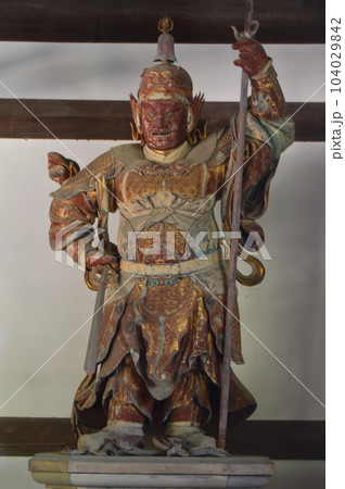 「増長天」の像（萬福寺･天王殿／京都府宇治市五ケ庄三番割34） 104029842