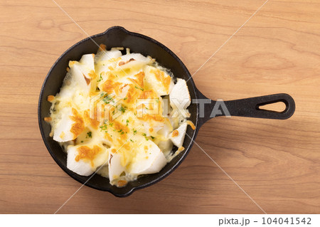 長芋のチーズ焼き 長芋のチーズ焼き 104041542