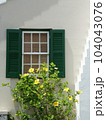Green shutters 104043076
