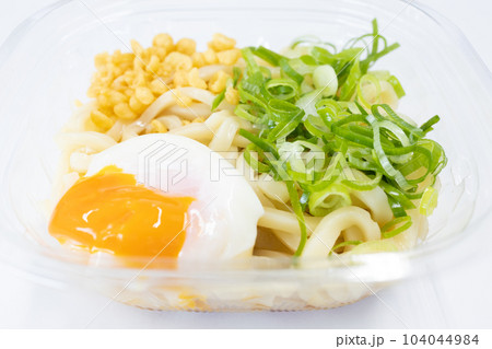 美味しい冷やしうどん 104044984