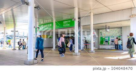 神奈川の海老名市の都市風景　海老名駅 104048470