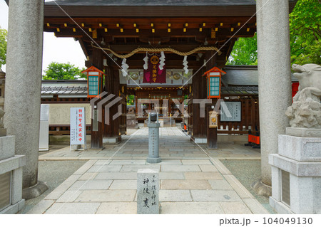 護王神社 足腰の守護神 若葉に新緑 護王神社 足腰の守護神 若葉に新緑 104049130