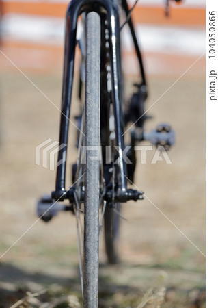 競技用自転車の後輪タイヤ 競技用自転車の後輪タイヤ 104050866