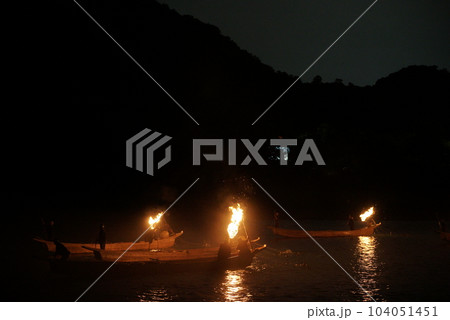 長良川鵜飼の総がらみ 104051451