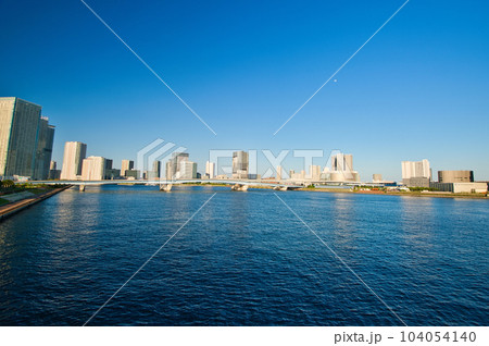 豊洲大橋から観たららぽーと豊洲高層マンションの風景 豊洲大橋から観たららぽーと豊洲高層マンションの風景 104054140