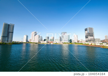 豊洲大橋から観たららぽーと豊洲高層マンションの風景 豊洲大橋から観たららぽーと豊洲高層マンションの風景 104054164